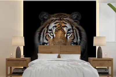 Produktbild von MuchoWow® Fototapete für Wohnzimmer oder Schlafzimmer Wandtapete Vinyl Motivtapete Tiger - Wildtiere - Porträt - Schwarz - Tiere - 350x350 cm - Schlafzimmertapete