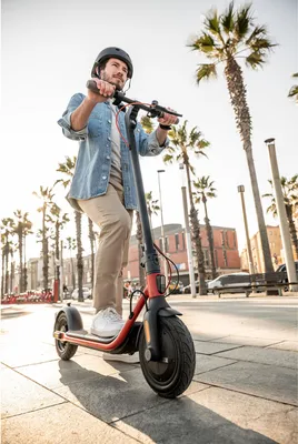 Produktbild von Ninebot by Segway D38D, Klassischer Roller, Schwarz, Rot, 20 km/h, 120 kg, Unisex, 14 Jahr(e)