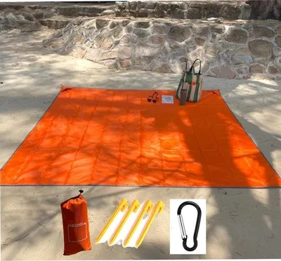 Produktbild von Famanu Picknickdecke 150 x 200 cm - Wasserdicht, Sand- und Grasabweisend