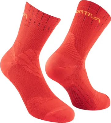 Rote Laufsocken "Swift Trail Socks" von La Sportiva; mit verstärktem Fußbereich und atmungsaktivem Material.