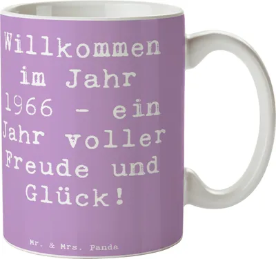 Produktbild von Mr. & Mrs. Panda Tasse Spruch 1966 Geburtstag - Lavendeltraum - Geschenk, Geburtstagsgeschenk, schöne, Pott, Keramiktasse, besondere Erinnerungen, Alter, Kaffeebecher