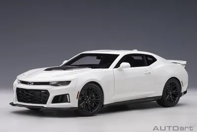 Immagine prodotto di Chevrolet Camaro ZL1 2017 bianco modello di auto 1:18 Autoart