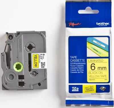 Produktbild von Brother Schriftbandkassette TZE-611 gelb/schwarz 6 mm