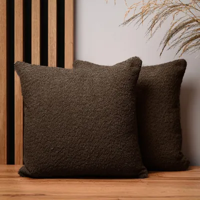 Produktbild von MG Design 2er Set Kissenbezüge 40 x 40 cm in Braun - mit Reißverschluss, fein gewebt mit Chenille-Haptik, pflegeleich
