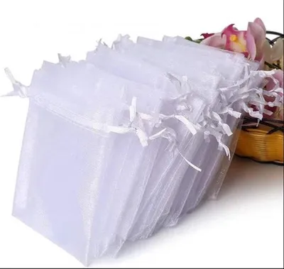 Productafbeelding van PolkaHome 50 stuks witte organzazakjes, cadeauzakje organza, sieradenzakjes, bruiloftszakjes, lavendelzakjes, bruiloftsfavoriet