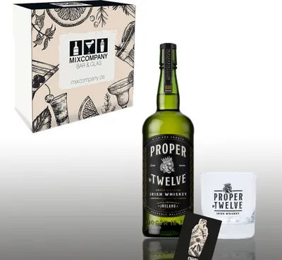 Produktbild von Proper Twelve Geschenkset - Proper Twelve Irish Whiskey 0,7L 40% Vol. & Original Proper Twelve Tumbler Glas nicht geeicht- [Enthält Sulfite]