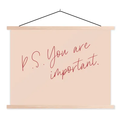 Produktbild von MuchoWow® Textilposter Text - P.S. Du bist wichtig - Zitate 40x30 cm mit holzfarbenen Rahmen - Bilder