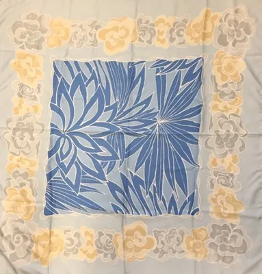 Produktbild von Modisches Tuch 85x85 cm 100% Polyester, Teich