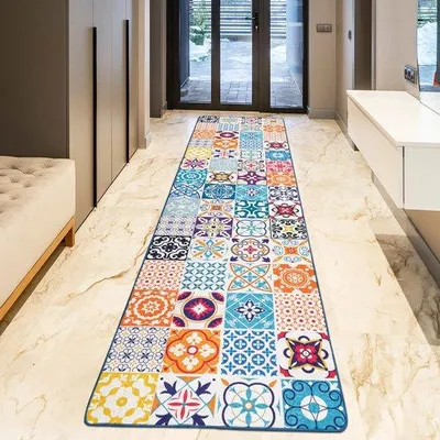 Image de Tapis de salon Unyqoos® à poils courts – design géométrique moderne, envers antidérapant, 100% polyester, noir et blanc, 120 x 180 cm (Ceramico)