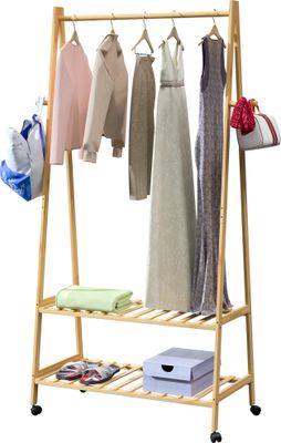 CASARIA® Kleiderständer auf Rollen Holz Stabil Bambus Kleiderstange Schmal mit 4 Haken 2 Ablagen Offen Garderobenständer 155x70cm Flur Jackenständer