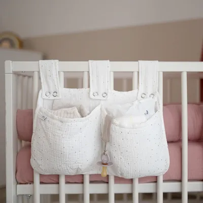 Productafbeelding van Bedtas Wit met goudapplicatie - bedorganizer voor kinderbed