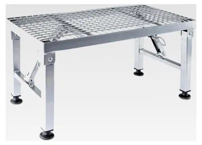 Produktbild von Klappbare Trittstufe 50x26x26 cm aus beschichtetem Stahl, belastbar bis 150 kg, mit Gitterrost, Faltbar für Wohnwagen und Wohnmobil