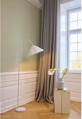 Produktbild von Ledvance Stehleuchte Decor Lotus Leaf Floor 153cm Weiß max. 9W E27 aus Pappmaché
