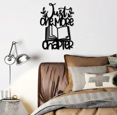 Imagen del producto de Wallity, "Solo un capítulo más", accesorio decorativo para pared, metal, color , 100% metal, 40 x 55 cm