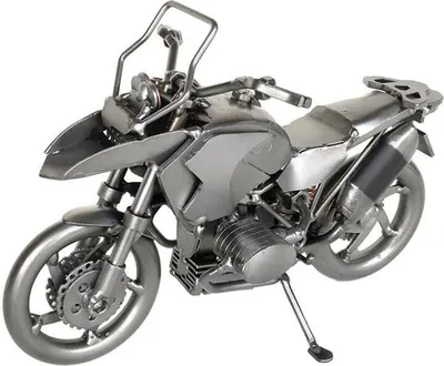Zdjęcie produktu dla Ręcznie wykonana metalowa figurka motocyklisty typu Boxer Enduro – egzemplarz unikatowy