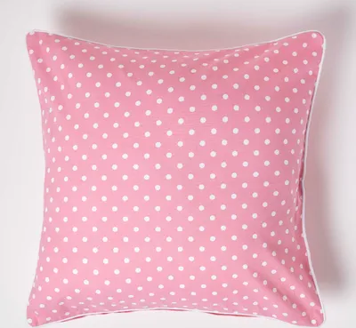 Immagine prodotto di Fodera per cuscino HOMESCAPES rosa a pois, 100% cotone, 60 x 60 cm