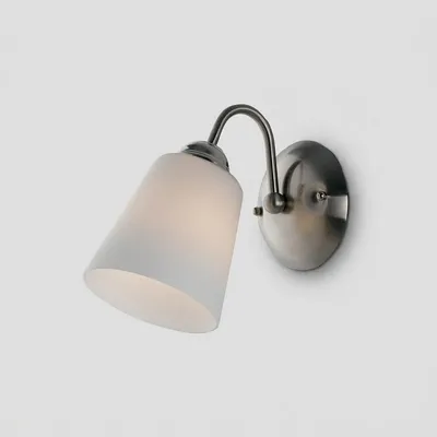 Immagine prodotto di 1162 Applique in metallo nichelato con diffusore in vetro