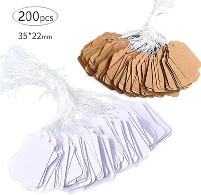Produktbild von 200 Stück Preisschilder mit befestigter Schnur, Hängeetiketten aus Kraftpapier, Preisschilder, Display-Etiketten mit Schnur, Markierung von aufgereihten Etiketten, beschreibbare Etiketten, Display-Etiketten für Produkte, Schmuck, Kleidungsetiketten (35 x 22 mm)