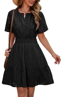 Imagen del producto de Vestido de verano, cuello en V, mangas cortas, algodón - Estilo casual, minifalda