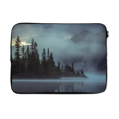 Produktbild von MuchoWow® Laptop Hülle 14 ZollWald - Wasser - Nebel Laptoptasche - Laptoptasche - Stoßsicher - Schutzhaube