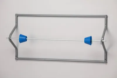Produktbild von Wandhalterung für Schutzprodukte auf Spenderrollen, aus Metall, Schwarz, Rollenaufnahme 1-fach, Maße 830 x 392 x 111 mm, Verpackungseinheit: 1 STK