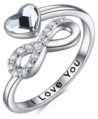 Imagen del producto de Anillo "Infinity" de plata de ley 925 con cristal en forma de corazón