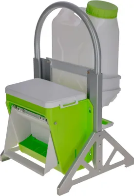 Immagine prodotto di Kerbl SmartCoop mobiles Futterset (Geflügeltränke, Futterautomat, Standfuß)