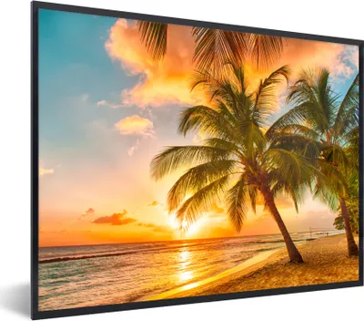 Produktbild von MuchoWow® Gerahmtes Poster Sonnenuntergang - Palme - Wolken - Meer - Strand 80x60 cm - Poster mit Schwarzem Bilderrahmen Wandposter Rahmen Foto Bilder - Schwarzem - Mit Gestell