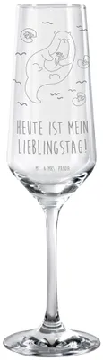 Produktbild von Mr. & Mrs. Panda Glas Otter Seerose - Transparent - Geschenk, Sektglas graviert, Lieblingstag, Wasser, Trinkglas, Seeotter, Champagnerglas, Fluss, Sektflöte