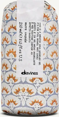 Produktbild von Davines Medium Hold Modeling Gel, Haargel, Unisex, 250 ml, The formulas have been carefully calibrated to minimize the content of resins in order to reduce..., Apply a small amount of product to dry hair and then arrange it as you wish. It can be applied to...