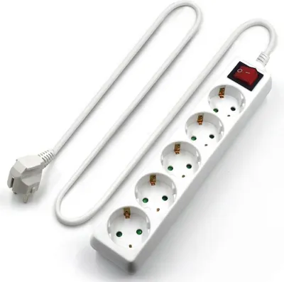 Produktbild von Ewent EW3916, 1,5 m, Drinnen, Typ F, Weiß, 5 AC-Ausgänge, 16 A