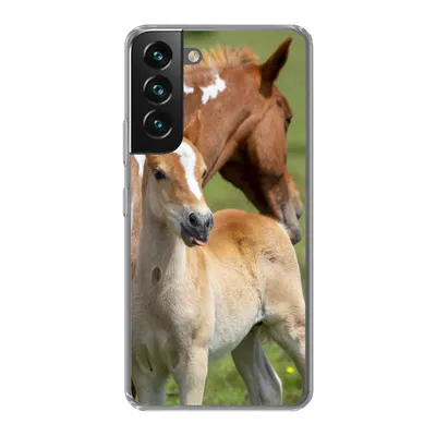 Produktbild von MuchoWow® Handyhülle Schutzhülle Hülle für Samsung Galaxy S22 Plus Pferde - Fohlen - Gras Silikon Softcase Handy Hülle - Schutzabdeckung