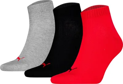 Produktbild von PUMA Uni Quartersocken, 3er Pack - Quarter Plain 3P, Logo, einfarbig Schwarz/Grau/Rot 39-42