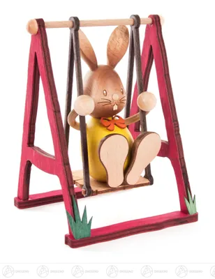 Produktbild von Drechslerei Kuhnert Hase Stupsi, Motiv:Stupsi auf Schaukel