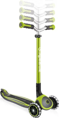 Produktbild von GLOBBER MASTER LIGHTS – Tretroller Kinder, 125/80 mm, ABEC 5, 3-rädrig, höhenverstellbar, LED-Leuchtrollen, grün