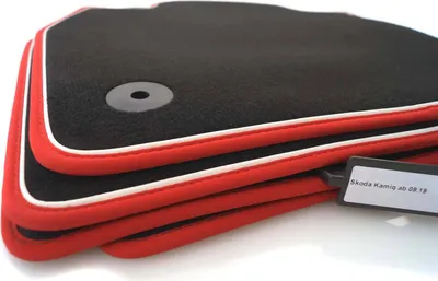 Immagine prodotto di Tappetini adatti per Skoda Scala e Kamiq tappetini auto accessori premium velours sport tuning (nubuck rosso finiture bianche) set di 4 velours nero