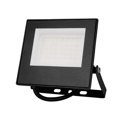 Produktbild von XUDO LED Fluter 30W 2700lm Außenleuchte IP65, Extrem Flach, 6500K Tageslichtweiß, Scheinwerfer für Garage & Hof, Aluminium Schwarz