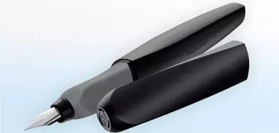 Zdjęcie produktu dla Pelikan Twist P457, Czarny, System napełniania nabojem, Średni, 1 szt.
