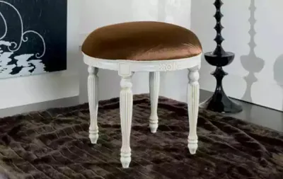 Produktbild von Luxus Braun Hocker Möbel Beistellhocker Sitzhocker Stil Klassische Neu