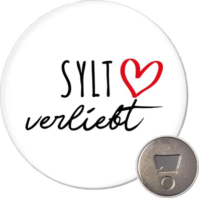Produktbild von Huuraa Magnet Sylt verliebt 59mm Kühlschrankmagnet rund Flaschenöffner Geschenkidee