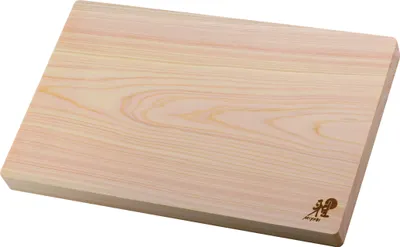 Zdjęcie produktu dla Miyabi - Drewniana deska do krojenia 40 cm