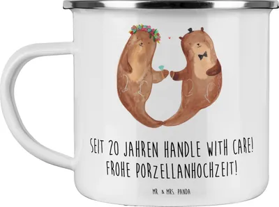 Produktbild von Mr. & Mrs. Panda Emaille Tasse 20. Hochzeitstag Porzellanhochzeit - Weiß - Geschenk, Pott, frohe, Heiraten, Becher, Heirat, Haferl, Jahrestag, Besondere Anlässe, Teetasse