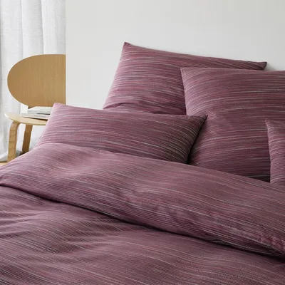 Produktbild von elegante Mako-Jersey Kissenbezug einzeln Motion Farbe Bordeaux Größe 80x80