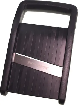 Immagine prodotto di Affettatrice compatta Fackelmann, affettaverdure con lama in acciaio inox, grattugia con impugnatura ergonomica (colore: nero/argento)