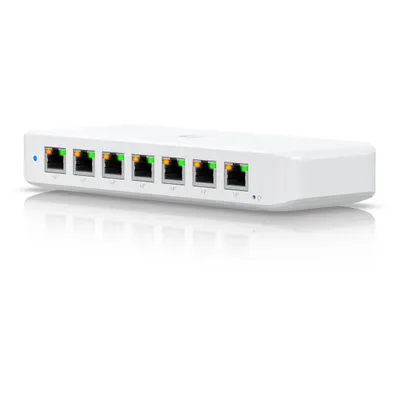 Produktbild von Ubiquiti UniFi 8-Port GbE PoE+ powered by GbE++ input