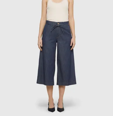 Produktbild von MAC WENDY D683 Wide Fit Culotte Hose, mittlere Leibhöhe, verkürzte Länge, leichte Sommer-Denim, Gr. 38