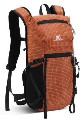 Obrázek produktu pro Turistický batoh, lehký cestovní batoh, 25 l velký batoh odolný proti stříkající vodě s bezpečnostní píšťalkou, outdoorový sportovní batoh pro ženy a muže