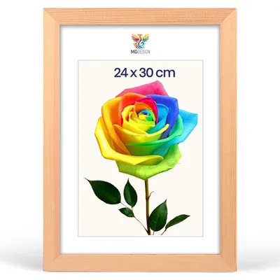 Produktbild von MG Design Bilderrahmen 24 x 30 cm - Fotorahmen mit Natur Holzrahmen (Echtholz) und bruchsicherem Acrylglas, Hoch & Quer zum Aufhängen, zum Aufstellen
