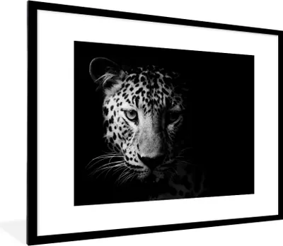 Produktbild von MuchoWow® Gerahmtes Poster Panther - Wildtiere - Schwarz und weiß - Tiere 80x60 cm - Poster mit Schwarzem Bilderrahmen Wandposter Rahmen Foto Bilder - Schlafzimmer-Dekorationen - Fotoposter