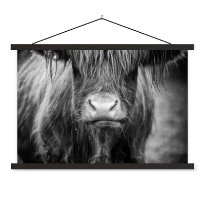 Produktbild von MuchoWow® Textilposter Schottischer Highlander - Kuh - Schwarz - Weiß - Tiere 90x60 cm mit schwarzem Rahmen - Aufhängungssatz